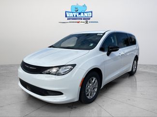 Used 2026 Chrysler Voyager LX FWD video 1