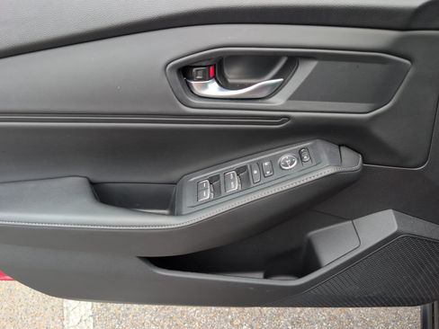 Used 2024 Honda Accord Sport image 16