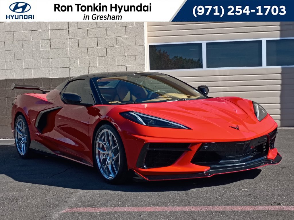 Used 2023 Chevrolet Corvette Stingray Premium Conv w/ Battery Protection Package RWD image 1