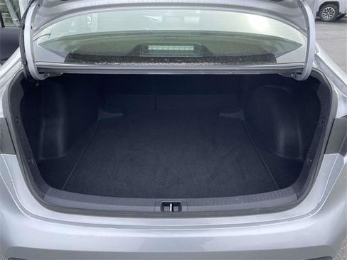 Used 2025 Toyota Corolla LE image 9