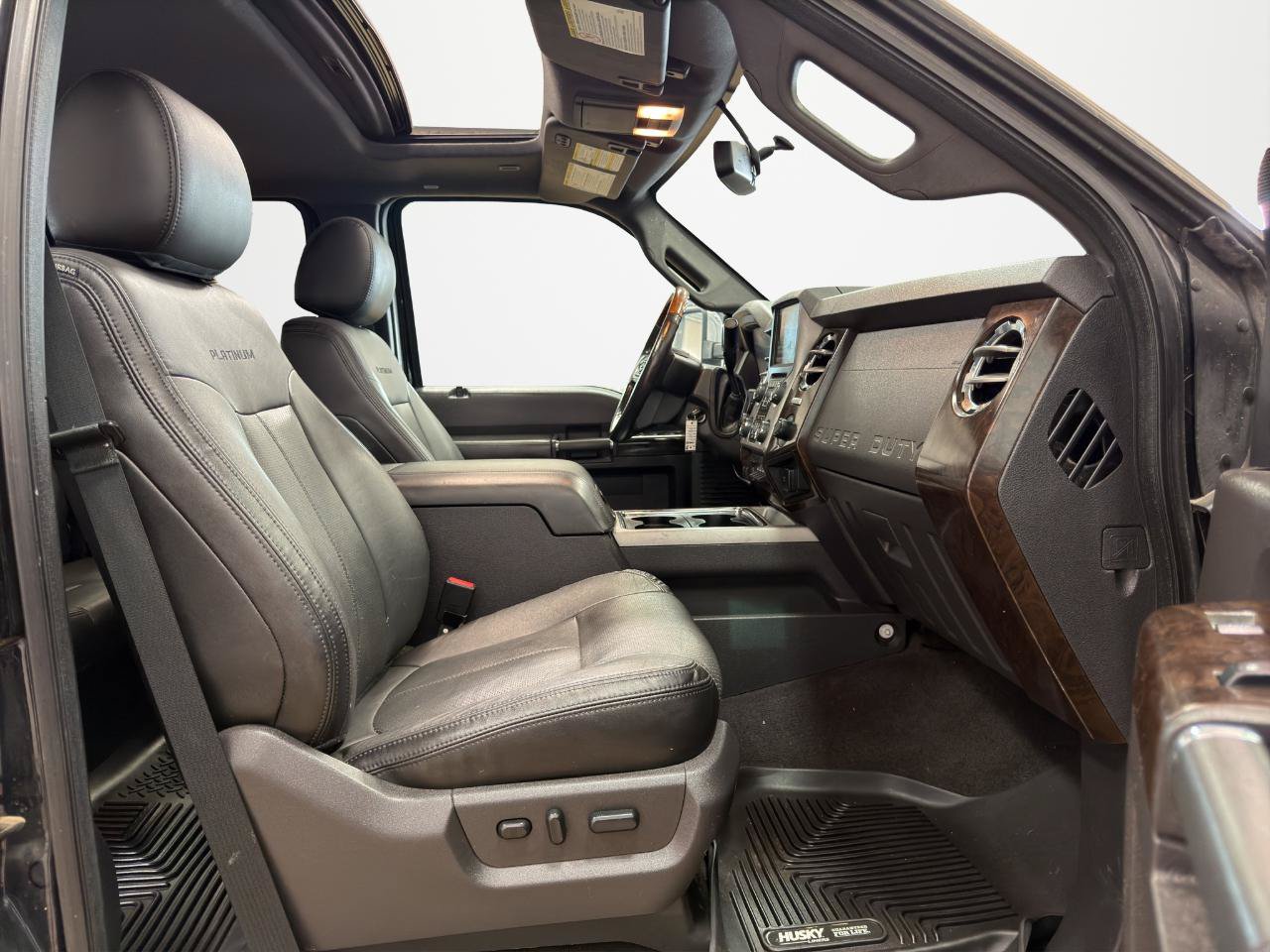 Used 2016 Ford F450 Platinum AWD/4WD image 27