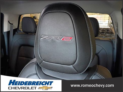Used 2022 Chevrolet Colorado ZR2 image 32