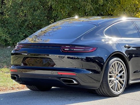 Certified 2020 Porsche Panamera Edition image 7