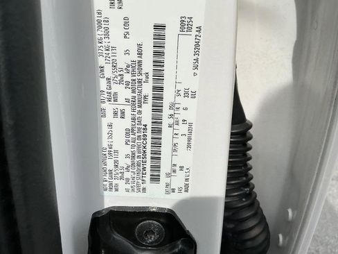 Used 2019 Ford F150 Lariat w/ Equipment Group 502A Luxury image 33