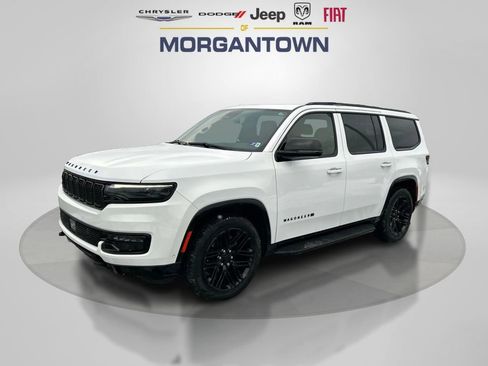 Used 2024 Jeep Wagoneer Series II image 1