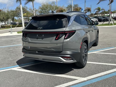 New 2026 Hyundai Tucson Limited FWD image 7
