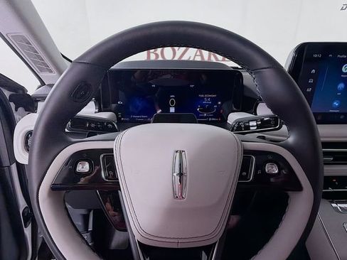 New 2026 Lincoln Aviator Reserve image 11