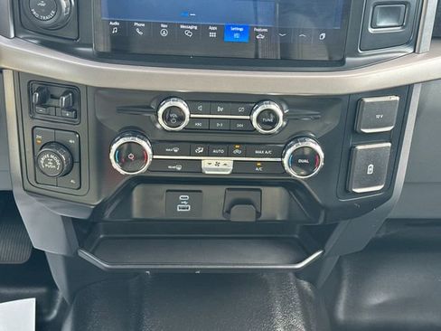 Used 2024 Ford F150 XLT w/ FX4 Off-Road Package image 23