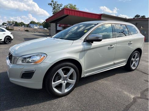 Used 2013 Volvo XC60 T6 AWD/4WD image 3