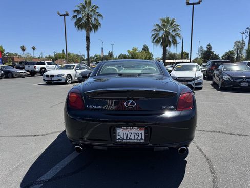 Used 2004 Lexus SC 430 Convertible RWD image 4