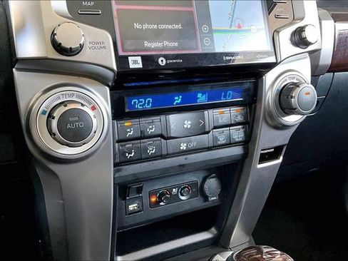 Used 2022 Toyota 4Runner Limited AWD/4WD image 23