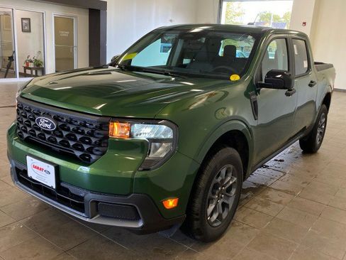 New 2025 Ford Maverick XLT w/ XLT Luxury Package image 4