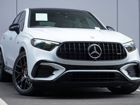 Used 2025 Mercedes-Benz GLC 63 AMG S image 4