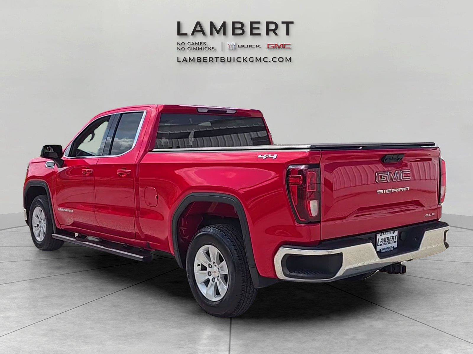 Used 2023 GMC Sierra 1500 SLE AWD/4WD image 3
