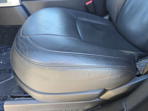 Used 2019 Land Rover Range Rover HSE image 31