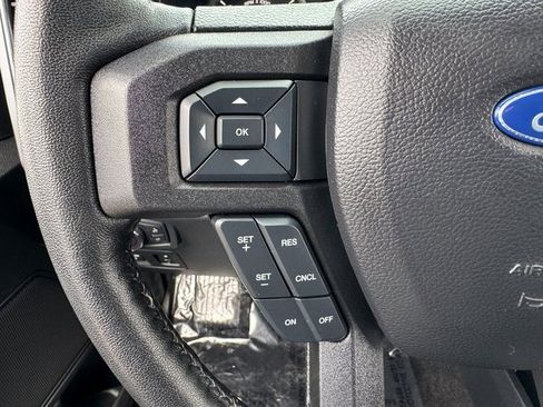 Certified 2019 Ford F150 XLT w/ Equipment Group 302A Luxury image 22