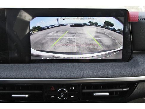 New 2026 Nissan Kicks SV image 18