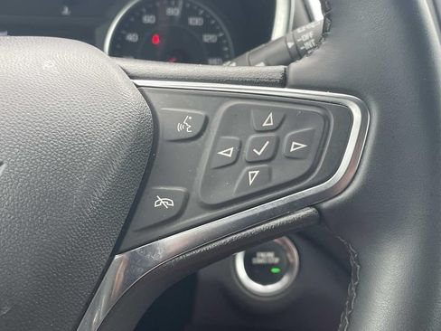 Used 2024 Chevrolet Equinox LT AWD/4WD image 24