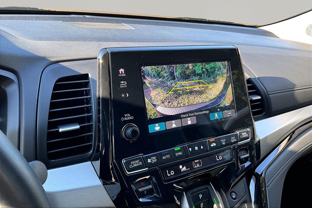 Used 2024 Honda Odyssey Touring image 12