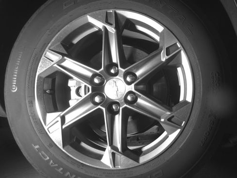 Used 2025 Chevrolet Blazer LT FWD image 15