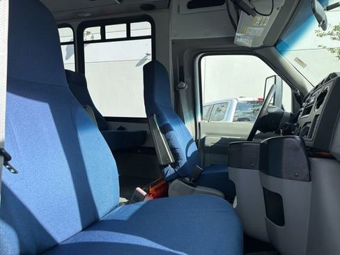 Used 2014 Ford E-450 and Econoline 450 Super Duty w/ Shuttle Bus Prep Package RWD image 13