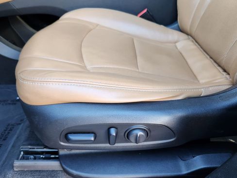 Used 2019 Buick Enclave Premium w/ Experience Buick Package image 23