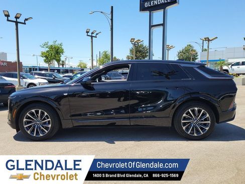 Certified 2024 Cadillac Lyriq Sport RWD image 13