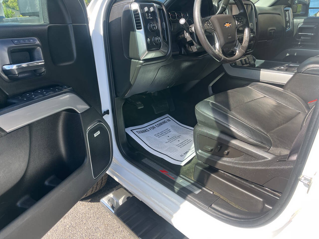 Used 2015 Chevrolet Silverado 2500 LTZ w/ LTZ Plus Package AWD/4WD image 19