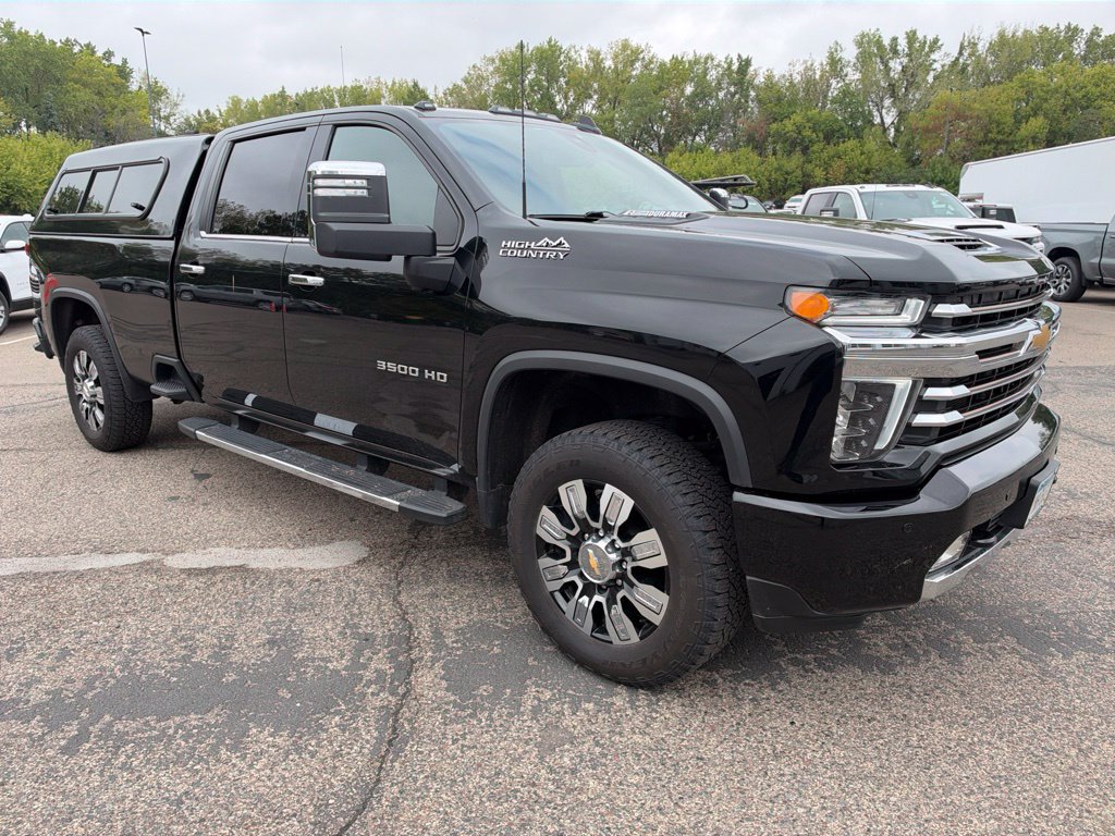 Used 2022 Chevrolet Silverado 3500 High Country w/ Safety Package II AWD/4WD image 10