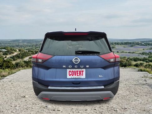 Used 2021 Nissan Rogue SL w/ Premium Package image 9