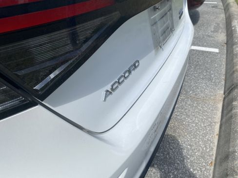 Used 2023 Honda Accord Sport image 12