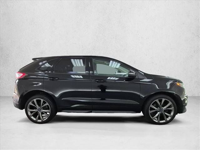 Used 2017 Ford Edge Sport w/ Equipment Group 401A AWD/4WD image 4