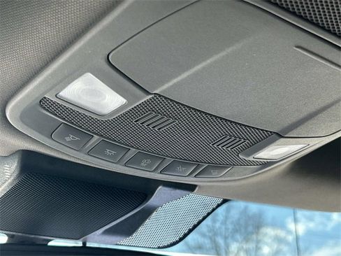 Certified 2019 Ford F150 Lariat w/ Equipment Group 501A Mid image 36