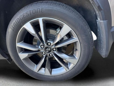 Used 2024 INFINITI QX60 Luxe w/ Cargo Package FWD image 7
