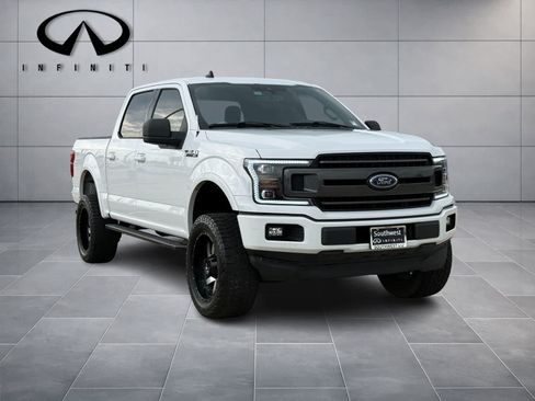 Used 2020 Ford F150 XLT w/ Equipment Group 301A Mid RWD image 3