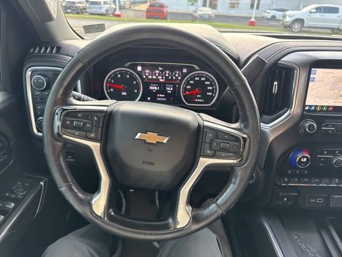 Used 2021 Chevrolet Silverado 2500 LTZ w/ LTZ Plus Package image 16