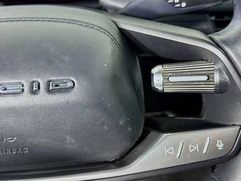 Used 2024 Lucid Air Touring image 14