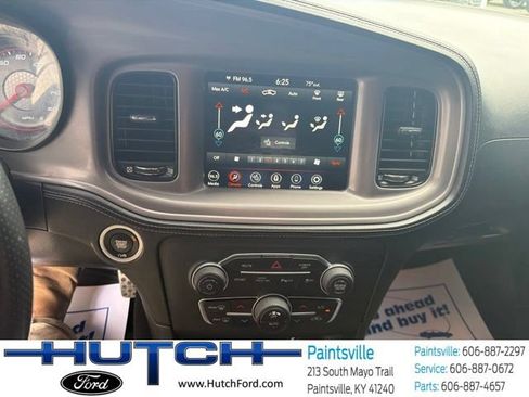 Used 2023 Dodge Charger R/T w/ Plus Group RWD image 23