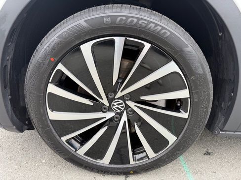 Used 2023 Volkswagen ID.4 Pro S Plus AWD/4WD image 56