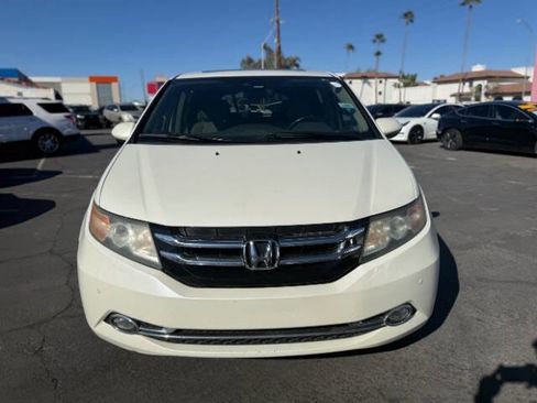 Used 2015 Honda Odyssey Touring image 9