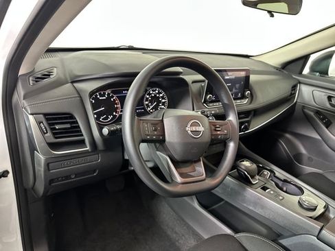 Certified 2025 Nissan Rogue S image 13