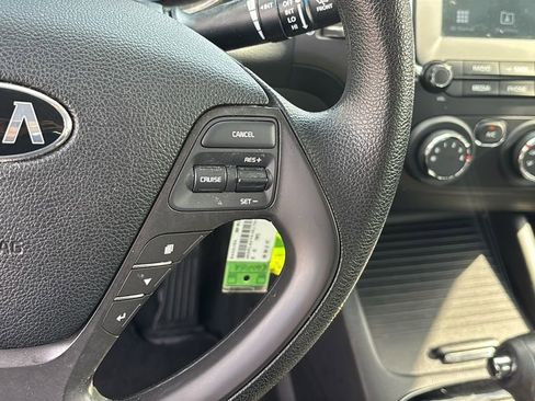 Used 2018 Kia Forte LX w/ LX Popular Package FWD image 18