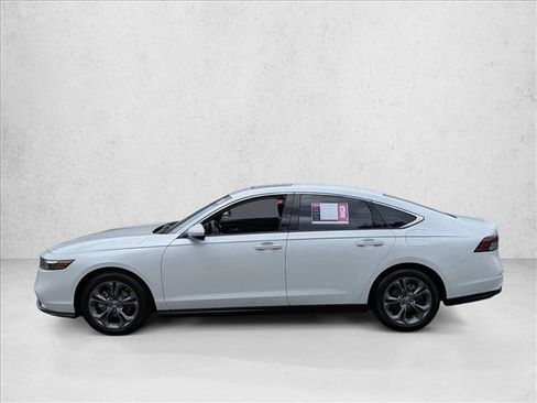 Certified 2024 Honda Accord EX image 9