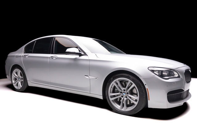 Used 2014 BMW 750i RWD image 30