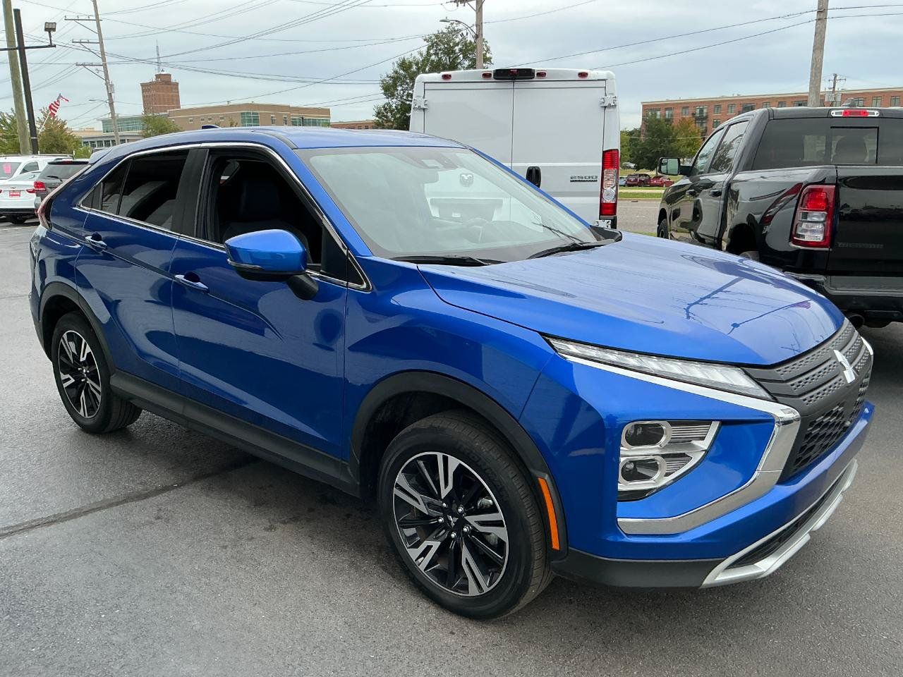 Used 2025 Mitsubishi Eclipse Cross SE AWD/4WD image 3