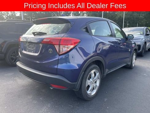 Used 2016 Honda HR-V LX image 8