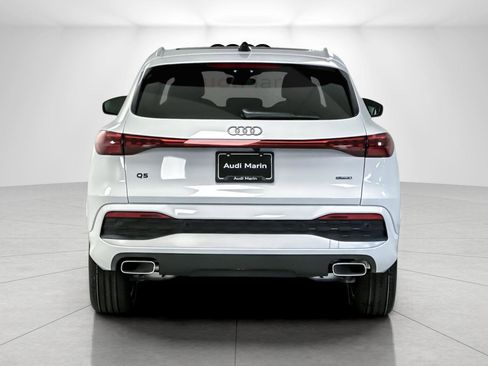 New 2025 Audi Q5 Premium image 4