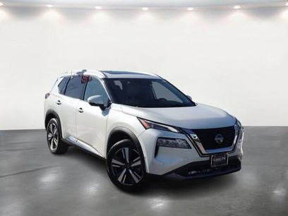 Used 2023 Nissan Rogue SL w/ SL Premium Package