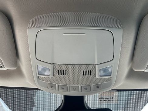 Used 2024 Ford Edge Titanium AWD/4WD image 18