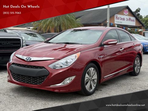 Used 2013 Hyundai Sonata Limited FWD image 1